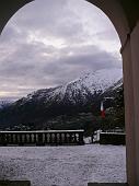 panorama al tramonto dai portici chiesa Zambla Alta